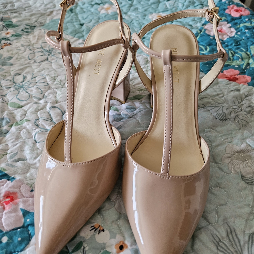 Nine West Nude Patent T-Strap Pointed Toe Heels
